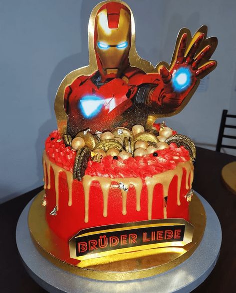 Iron Man Cake Design Images (Iron Man Birthday Cake Ideas) Iron Man Cake Ideas, Iron Man Cake Design, Man Cake Design, Dino Cakes, Iron Man Birthday Party, Sofia The First Birthday Cake, Marvel Birthday Cake, Man Birthday Cake, Iron Man Cake