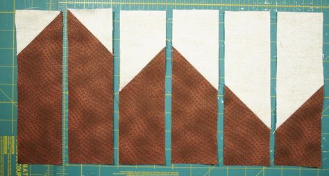 How To Make Delectable Mountains Delectable Mountain Quilt, Mountain Quilt Block, Mountain Quilt Pattern, Mountain Quilt, Mountain Quilts, Mountain Pictures, Cot Quilt, Quilt Block Patterns Free, Picture Quilts