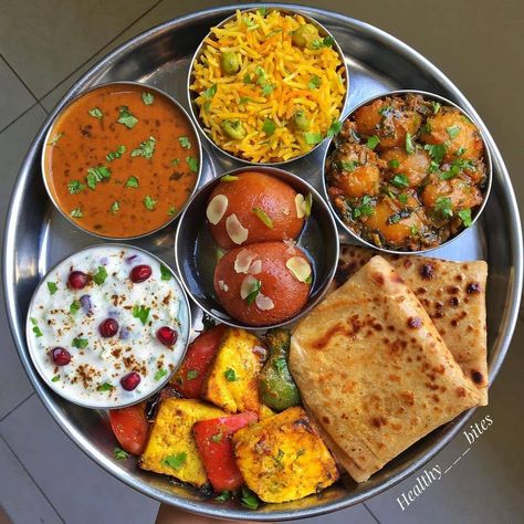 Islamic Verses, Indian Fast Food, Delicious Food Image, Indian Thali, Indian Food Photography, Variety Food, Coffee Facial, Bengali Food, Healthy Food Menu