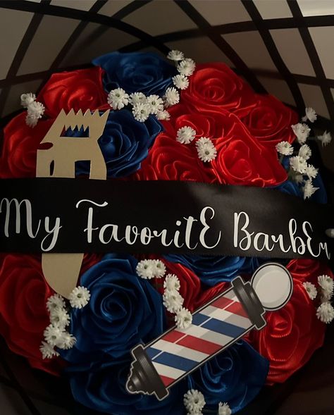 my favorite barber 💈💙 24-count red and royal blue roses 🌹 with baby breath and barber topper 💈 - - - #roses #reels #rosas #florist #rosaseternas #eternalroses #explore #bouquet #viral #fyp #ramobuchon #smallbusiness #explorepage Roses With Baby Breath, Royal Blue Roses, Baby Breath, Flower Band, Blue Roses, Flowers Bouquet, Florist, Bouquets, Royal Blue