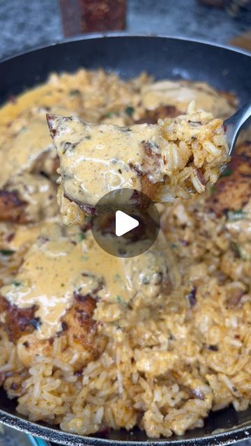 Good Eats & Good Credit 💳 on Instagram: "The Chicken & Rice with the Cream Sauce era was fun 🔥lol Unfortunately I gotta UnBIG my Back No kizzy (Cook book link in my bio for more recipes) #Newcontentotw Might still have a few Big back recipes for yall tho 😂🫶🏽 I just probably wont eat it all #transparently ——-//// RECIPE BELOW 👇  . Chicken marinated:  2 Lbs Bonless skinless chicken thighs  1/2 Tbsp Sazon tropical  1/2 Tbsp Smoked paprika  1/2 Tbsp ( low sodium) cajun seasoning  2 Tbsp Olive oil   Other ingredients  1 tbsp Olive oil  1 tbsp butter  1/2 red or yellow onion diced  2 Tbsp Minced garlic  2 cup cooked white rice   Cream Sauce  2 Tbsp Butter  1 Tbsp Garlic powder  2 Tsp Tablespoons cajan seasoning  1/2 tbsp Smoked paprika  1 cup Heavy cream   Instructions: 1. Start by marinat Diced Chicken Recipes, Creamy Sauce For Chicken, Rice Cream, Hungry Eyes, Creamy Chicken And Rice, Homemade Buffalo Sauce, Creamy Garlic Chicken, Cream Sauce Recipes, Easy Chicken Thigh Recipes