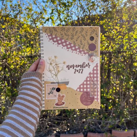 November Journal Ideas, November Bujo, November Journal, Scrap Journal, Journal Inspo, Vintage Journal, Bullet Journaling, Journal Ideas, Bullet Journal