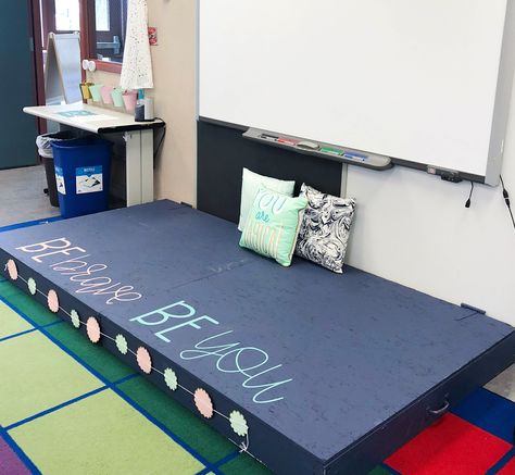 My stage finally made it to our classroom! 🎤 I can’t wait for my students to share, present, be themselves and be brave in front of their classmates! 💕 Thanks to my amazing dad for building and @adventuresofmssmith_ for an easy tutorial for it to finally come to life! 🙌🏼 Classroom Stage With Storage, Classroom Stage, Gravity Painting, Easy Process Art, Drama Classroom, Theatre Teacher, Stage Platform, Theatre Classroom, School Drama