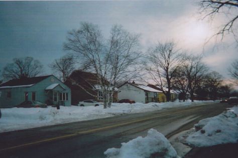 Blue Neighbourhood, Midwest Emo, Mountain Town, Winter Aesthetic, On The Ground, Winter Time, Small Town, South Park, Small Towns