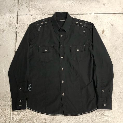 Y2K Emo Punk Gothic Vampire Tarnish Utility Detailed Black Button Up Shirt Long Sleeve Size: S Condition: Good Condition (No Noticeable Flaws) Cost: $35 + Shipping Measurements: ⭐️ Length: 66cm ⭐️ Pit to Pit Width: 45cm ⭐️ Sleeve Length: 64cm *Send me a PM if interested, I’ll send you my banking details and will hold for 12 hours! *Feel free to chuck us questions/queries/offers our way! #y2k #thrift #secondhand #grunge #bohemian #thrifted #fashion #indie #punk #clothing #baddie #streetwe... Grunge Long Sleeve, Grunge Bohemian, Button Up Shirt Long Sleeve, Indie Punk, Y2k Thrift, Thrifted Fashion, Black Button Up Shirt, Punk Clothing, Gothic Vampire