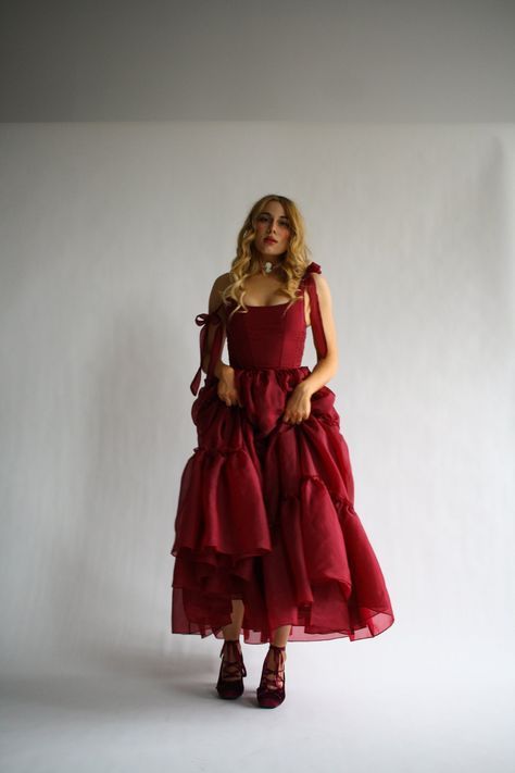 Corset Floor Length Dress, T Length Prom Dress, Red Flowing Dress, Fantasy Inspired Dresses, Unconventional Prom Dress, Red Tiered Dress, How To Style Red Dress, Romantic Dress Aesthetic, Little Red Dress Outfit