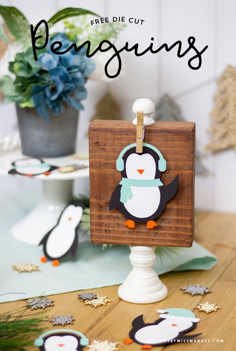 FREE Die Cut Penguins – Christmas Cut Files - Designs By Miss Mandee. Adorable winter cut files—perfect for holiday cards or DIY Christmas gifts. Get the SVG cute file templates for FREE! #Cricut #Christmas #Penguins #winter Penguins Christmas, Bunny Garland, Christmas Freebie, Diy Holiday Cards, Penguin Craft, Christmas Cards Kids, Diy Pom Pom, Christmas Cut Files, Disney Designs