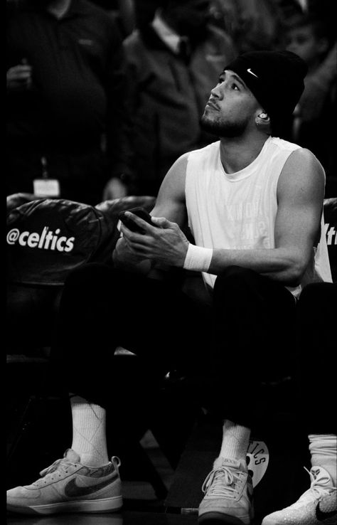 Devin Booker Aesthetic, D Book, Devin Booker, Nba Players, Basketball Players, Male Model, Nba, Basketball, Sports