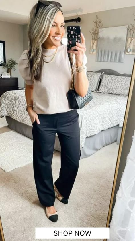 Fall Work Clothes Business Casual, Classic Casual Work Outfits, Work Outfit Leggings Business Casual, Wear To Work Jeans Outfit, How To Style Wide Leg Trousers Women, Womens Fall Business Outfits, Best Pants For Teachers, Chic Business Casual Fall, Work Clothing For Women