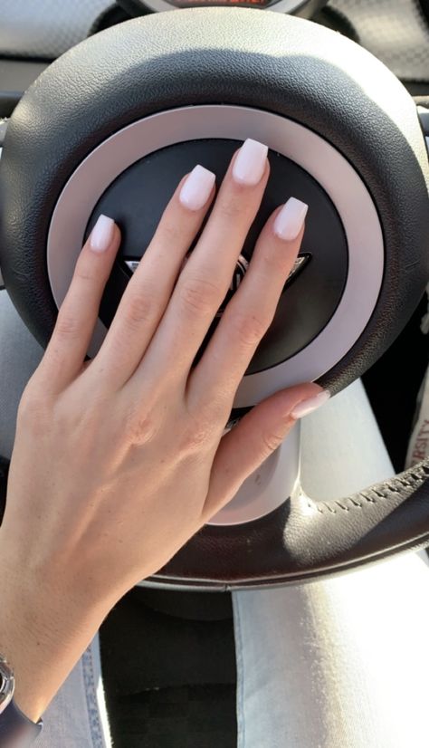 Very Short White Acrylic Nails, Cream Acrylic Nails Square, White Coffin Short Nails, Trendy White Nails Short, Neutral Acrylic Nails Short, Short Cream Nails, Short Nails Acrylic White, Short Plain Acrylic Nails, White Nails Acrylic Short