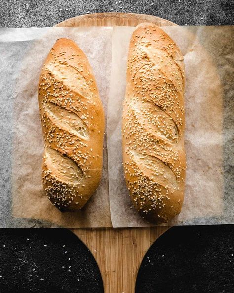 Semolina Bread Recipe Italian Semolina Bread Recipe, Semolina Bread Recipe, Crusty Italian Bread Recipe, Bread Recipe Bread Machine, Recipe Bread Machine, Semolina Bread, Hearty Bread, Italian Bread Recipes, Semolina Flour