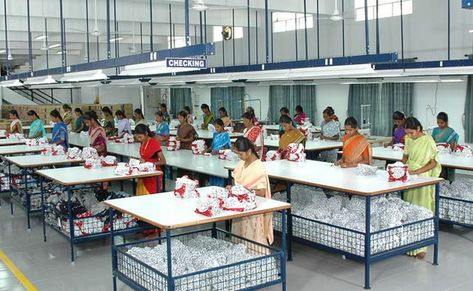 Quality inspection is an important issue in garments manufacturing sector. Quality inspector ensures the right quality of a garment export order. Small Warehouse Design Layout, Garment Factory Design, Small Warehouse Design, Factory Building Design, Warehouse Office Design, Factory Layout, Factory Interior, Sewing Factory, Warehouse Design