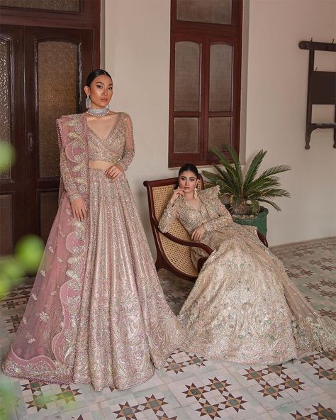 SUFFUSE on Instagram: "Preserving timeless charm into wondrous pieces featuring intricate stonework, exquisite details, and a spectrum of traditional colors…" Gold Lehenga Bridal, Lehenga For Bride, Bride Lehenga, Golden Lehenga, Peach Lehenga, Gold Lehenga, Heavy Dupatta, Lehenga Bridal, Peach And Gold