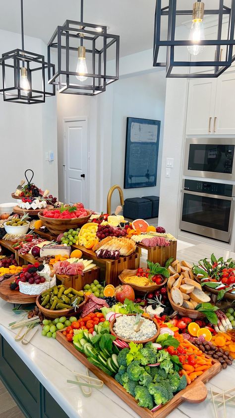 When your niece asks for a grazing table for her 18th birthday and graduation party, you make it happen. 💁🏻‍♀️ . . .… | Instagram Horderve Table Display, Graduation Party Grazing Table, Charcuterie Table With Sandwiches, Dinner Party Grazing Table, Grazing Bar Ideas, Kitchen Counter Grazing Table, Upscale Party Food, Graduation Charcuterie Table, Charcuterie Table Birthday