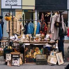 London Clothes, London Market, Greek Architecture, London Vintage, London Shopping, Liverpool Street, Grand Mosque, Brick Lane, Mayan Ruins