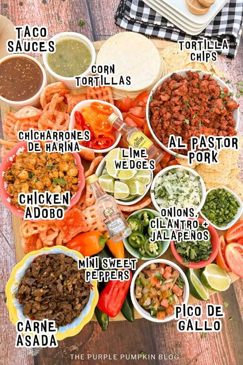 Taco Board Ideas For Parties, Taco Birthday Party Food, Authentic Taco Bar, Taco Bar Set Up Ideas Mexican Buffet, Elegant Taco Bar Setup Ideas, Mexican Food Board, Tacos Charcuterie Board, Taco Table Party Ideas, Halloween Mexican Food