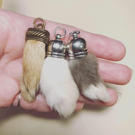 making rabbit foot keychains or necklaces. Dried in borax salt mixture then glued into the tops Pacsun Gift Card, Rabbit Foot Keychain, Organic Mechanic, Nasa Gifts, Vintage Brown Leather Bag, Vintage Flask, Bat Dog, Tattoo Culture, Rabbits Foot