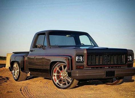 1985 Chevy C10 Stepside, Square Body Stepside, 85 Chevy Truck, C10 Stepside, Single Cab Trucks, Chevy Stepside, Chevy Trucks Silverado, Lowrider Trucks, Dropped Trucks