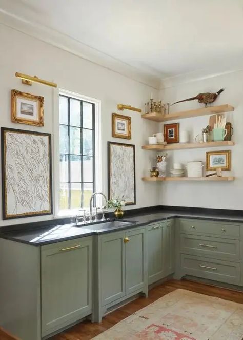 45 Black Kitchen Countertops With Pros And Cons - Shelterness Black Kitchen Countertops, Sage Green Kitchen, Black Countertops, Green Kitchen Cabinets, Green Cabinets, Kitchen Cabinet Colors, Kitchen Redo, Counter Tops, Green Kitchen