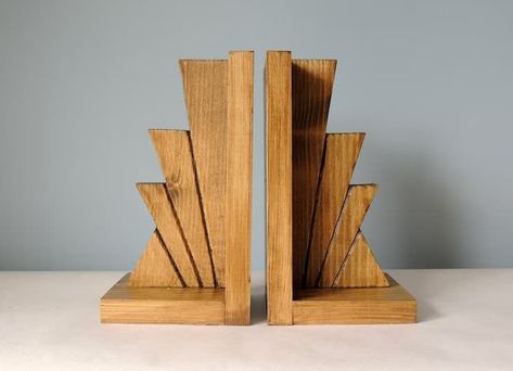 Art Deco Bookends, Bookend Ideas, Art Deco Bookshelf, Book Stopper, Unique Bookends, Diy Bookends, Rustic Books, Rustic Bookshelf, Cnc Ideas