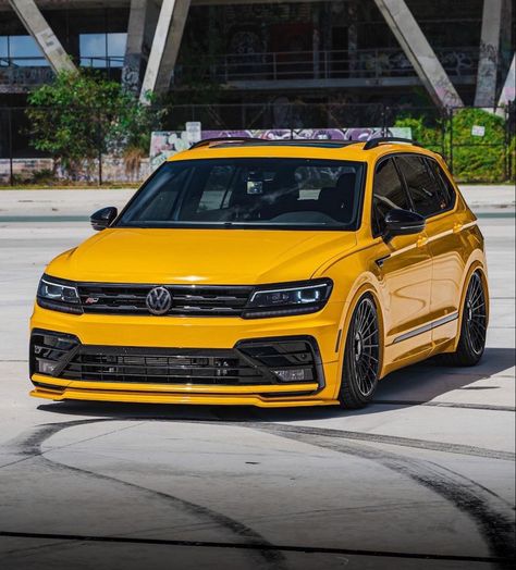 Vw Buzz, Tiguan Vw, Vw Pointer, Van Volkswagen, Tiguan R Line, Tiguan R, Sport Suv, Beetle Convertible, Stance Cars