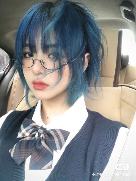 Short Hair Inspiration, Short Blue Hair, Hairstyle Girl, Light Blue Hair, Korean Hair Color, Korean Short Hair, Punk Hair, Shot Hair Styles, Colorful Hair