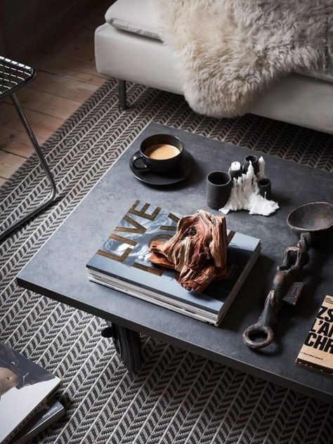 Coffee Table With Wheels, Ikea Living Room, Coffee Table Styling, Ikea Pax, Diy Coffee Table, Diy Coffee, Diy Interior, Decoration Inspiration, Dream Decor