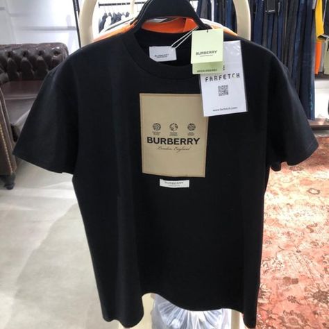 Men Short sleeve black casual t-shirt Casual T Shirt, Black Casual, Casual T Shirts, Men Short Sleeve, Burberry, Fashion Design, Fashion Trends, T Shirt, Fashion Tips