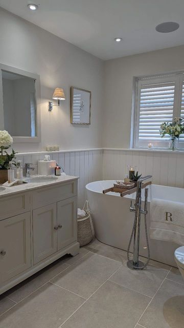 Bathroom Shutter Ideas, Bathroom Ideas Free Standing Bath, Main Bathroom Ideas, Bathrooms Luxury, Heritage Bathroom, Marine Drive, Simple Bathroom Decor, Traditional Bathrooms, Beige Bathroom