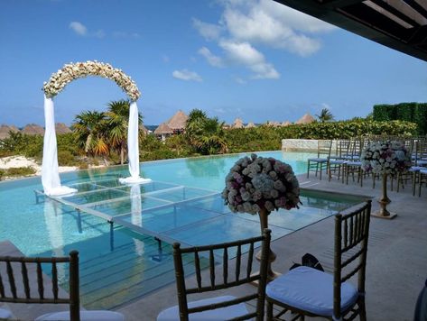 Turtle Wedding, Wedding Mexico, Pool Wedding, Backyard Reception, Wedding Renewal Vows, Glass Pool, Pool Party Decorations, Cancun Wedding, Destination Wedding Mexico