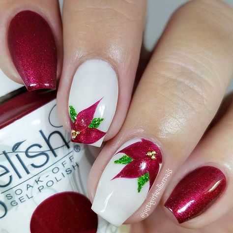 75+ Nail Art Designs For Christmas 47 Poinsetta Nails Nailart, Poinsettia Nails Design, Pointsetta Nails, Poinsettia Nails, Dot Nail Art Designs, Nails Grunge, Christmas Nail Art Ideas, Nail Art Halloween, Red Nail Art