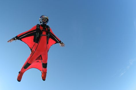 Alive in Flight #AdventureVentures #MyWorldRegistry #HumanSpirit Flying Suit Concept, Wing Suit Flying, Skydiving Suit, Spider Society, Wing Suit, Wingsuit Flying, Adrenaline Sports, Swiss Ski, Dangerous Sports