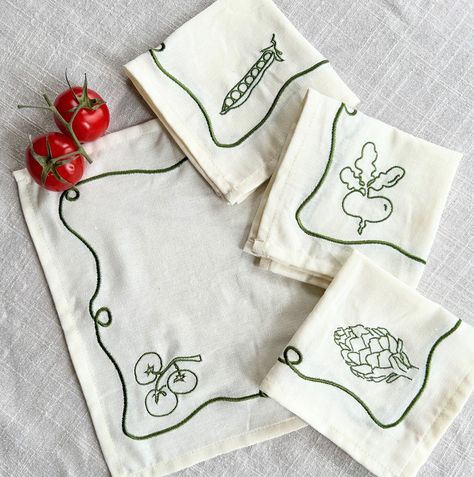 How’s your veggie garden growing? 2DA veggie napkins are in full bloom 🌱💛 #cocktailparty #linens #summerparty #garden Tablecloth Ideas, Embroidery Napkins, Happy Long Weekend, Wedding Tablecloths, Embroidered Apron, Embroidered Napkins, Party Table Cloth, Embroidered Tablecloth, Floral Tablecloth