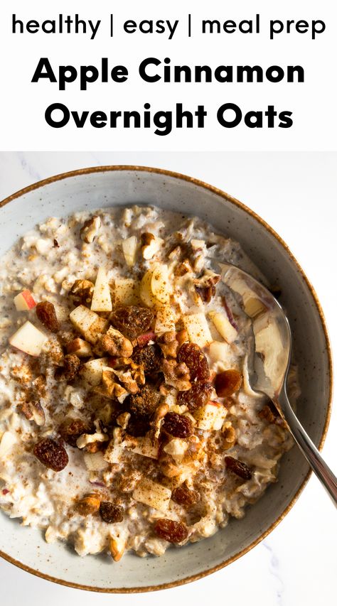 These healthy and vegan apple cinnamon overnight oats are the perfect make-ahead breakfast! These apple cinnamon overnight oats only take 5 minutes to prepare, taste incredibly delicious and are perfect for starting your day! Meal Prep Ideas Vegetarian, Easy Dinner For One, Low Carb Meal Prep Ideas, Super Simple Meals, Apple Cinnamon Overnight Oats, Apple Overnight Oats, Cinnamon Overnight Oats, High Protein Breakfasts, Keto Meal Prep Ideas