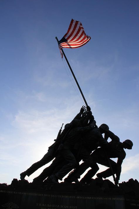 statue, flag, hero, american, soldier, monument | Pikist American Monuments, American Soldier, The Flag, Free Photos, Monument, Soldier, Flag, Statue