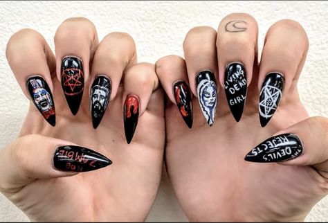 rob zombie Rob Zombie Acrylic Nails, Rob Zombie Inspired Tattoos, Rob Zombie Nail Art, Rob Zombie Nails, Rob Zombie Tattoo, Zombie Nail Art, Ongles Goth, Ongles Halloween, Nails Artwork