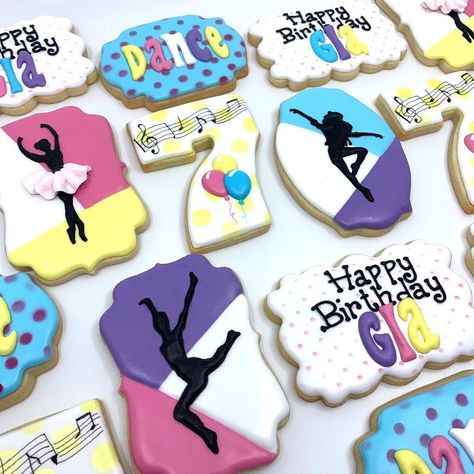 Dance Cookies Royal Icing, Dance Themed Cookies, Dance Cookies Decorated, Dancer Cookies, Dance Cookies, Poms Dance, Grad Cookies, Gymnastics Birthday, Decorator Frosting