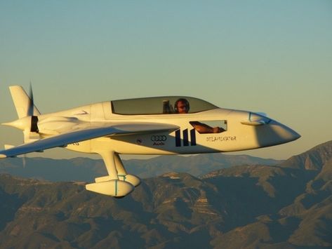 Getting 45 MPG at 207 MPH | WIRED Personal Helicopter, Ultralight Plane, Kit Planes, Light Sport Aircraft, Cessna 172, Small Aircraft, Plane And Pilot, Airplane Flying, Bonneville Salt Flats