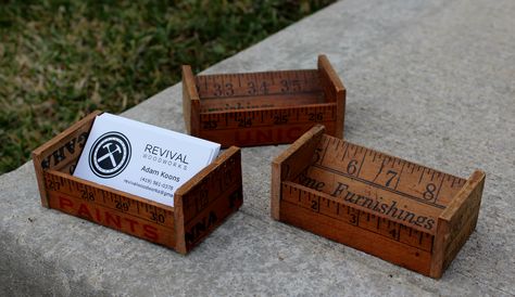 Reclaimed Wooden Business Card Holders - vintage yardsticks Ruler Crafts, Wooden Business Card Holder, Card Holder Diy, Wooden Business Card, Business Card Displays, Wood Business Cards, Business Card Stand, Yard Sticks, Woodworking Shows