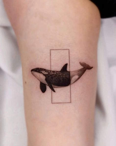 30 Best Orca Tattoo Ideas You Should Check Geometric Orca Tattoo, Orca Tattoo Ideas, Geometric Orca, 52hz Whale, Orca Whale Tattoo, Killer Whale Tattoo, Tato Tradisional, Orca Tattoo, Whale Tattoo