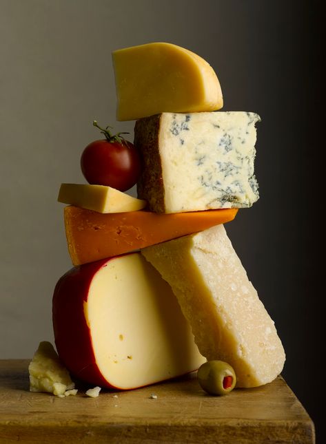 Cheese Photoshoot, Cheese Photography, Grapes And Cheese, Life Reference, Food Still Life, Dutch Still Life, Irving Penn, Queso Cheese, Wine And Cheese