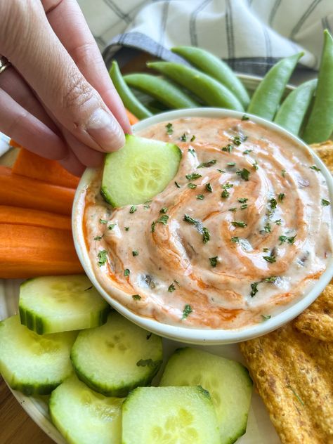 Salsa Ranch Dressing (High Protein) High Protein Dip, Protein Ranch, Salsa Ranch Dressing, Protein Dip, Salsa Ranch, High Protein Vegetables, Vegetable Dip, Ranch Seasoning Mix, Spicy Salsa