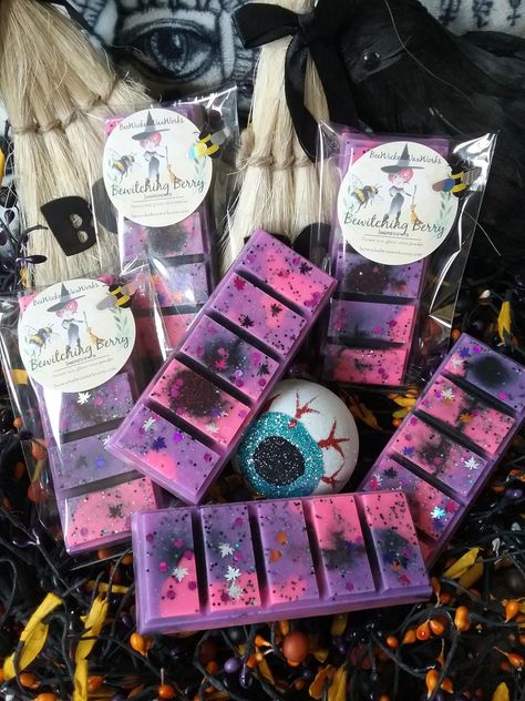 Halloween Wax Melts, Halloween Snap, Kitty Room, Hello Kitty Room Decor, Berry Good, Hello Kitty Rooms, Halloween Time, Wax Melters, Popsicle Stick