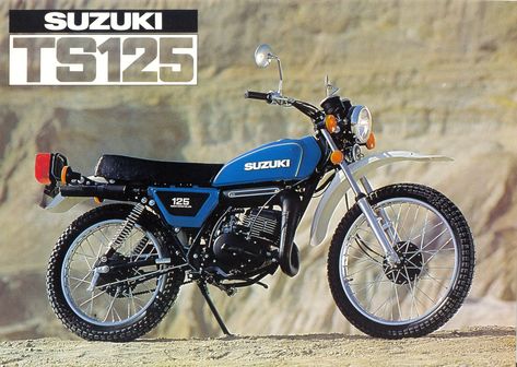 Suzuki Ts125, Suzuki Bike, Enduro Vintage, Yamaha Dirt Bikes, Suzuki Bikes, Honda 125, Trail Bike, Enduro Motorcycle, Japanese Motorcycle