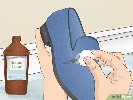 Clean Suede Boots, Suede Couch, Clean Suede Shoes, Remove Water Spots, Clean Suede, Hand Cleaning, Cleaning Mold, How To Clean Suede, Suede Hat