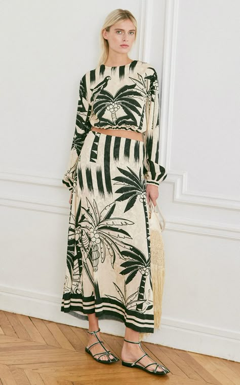 Women's Johanna Ortiz Spring Summer 2024 Collection | Moda Operandi Tropical Prints Fashion, Tropical Prints Pattern, Tropical Fabric Prints, Jacquard Midi Skirt, White Desert, Jacquard Skirt, Top Design Fashion, Johanna Ortiz, White Slip