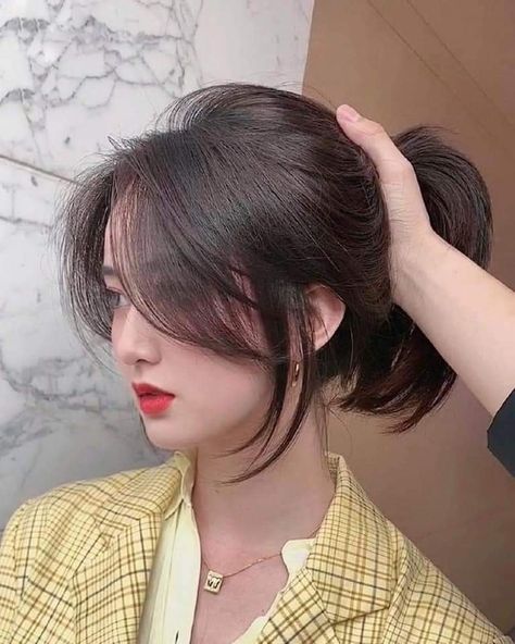 Hair Bangstyle, Bangstyle Hair Long, Korean Hairstyle Ideas, Bangstyle Hair, Korean Long Hair, Hairstyle Ideas Easy, Haircuts For Long Hair With Layers, Hair Inspiration Long, Layered Haircuts For Medium Hair