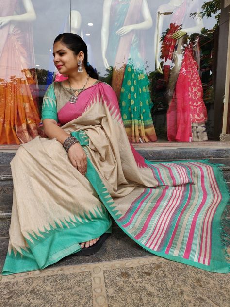 Draping Styles, Saree Draping Styles, Saree Draping, Designer Blouse, Cotton Saree, Blouse Designs, Temple, The Selection, Women's Fashion