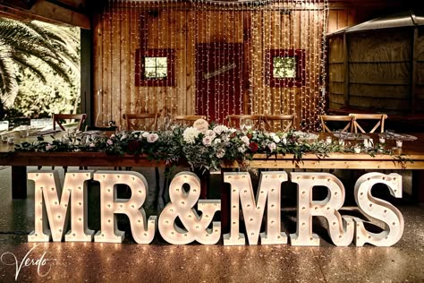 Light Up Letters Wedding Table, Mr Mrs Letters Wedding Ideas, Mr And Mrs Light Up Letters, Large Light Up Letters Wedding, Big Letters Wedding, Wedding Letters Decor, Large Light Up Letters, Queen Wedding, Queens Wedding