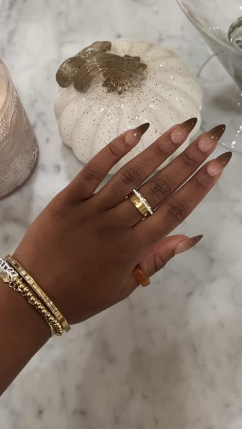 Fall Subtle Nails, African American Nails Dark Skin, Glazed Donut Nails Black Skin, Creamy Brown Nails, Fall Almond Nails Ideas Brown Skin, Ombré Tip Nails, Birthday Manicure Ideas, Fall Nails On Black Women, Chocolate Brown French Tip Nails